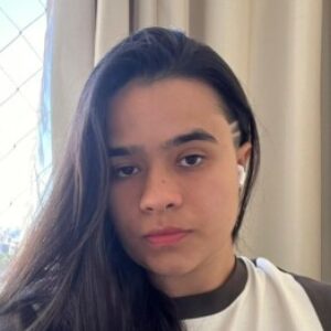 Profile photo of LARA BEATRIZ ALVES SANTOS